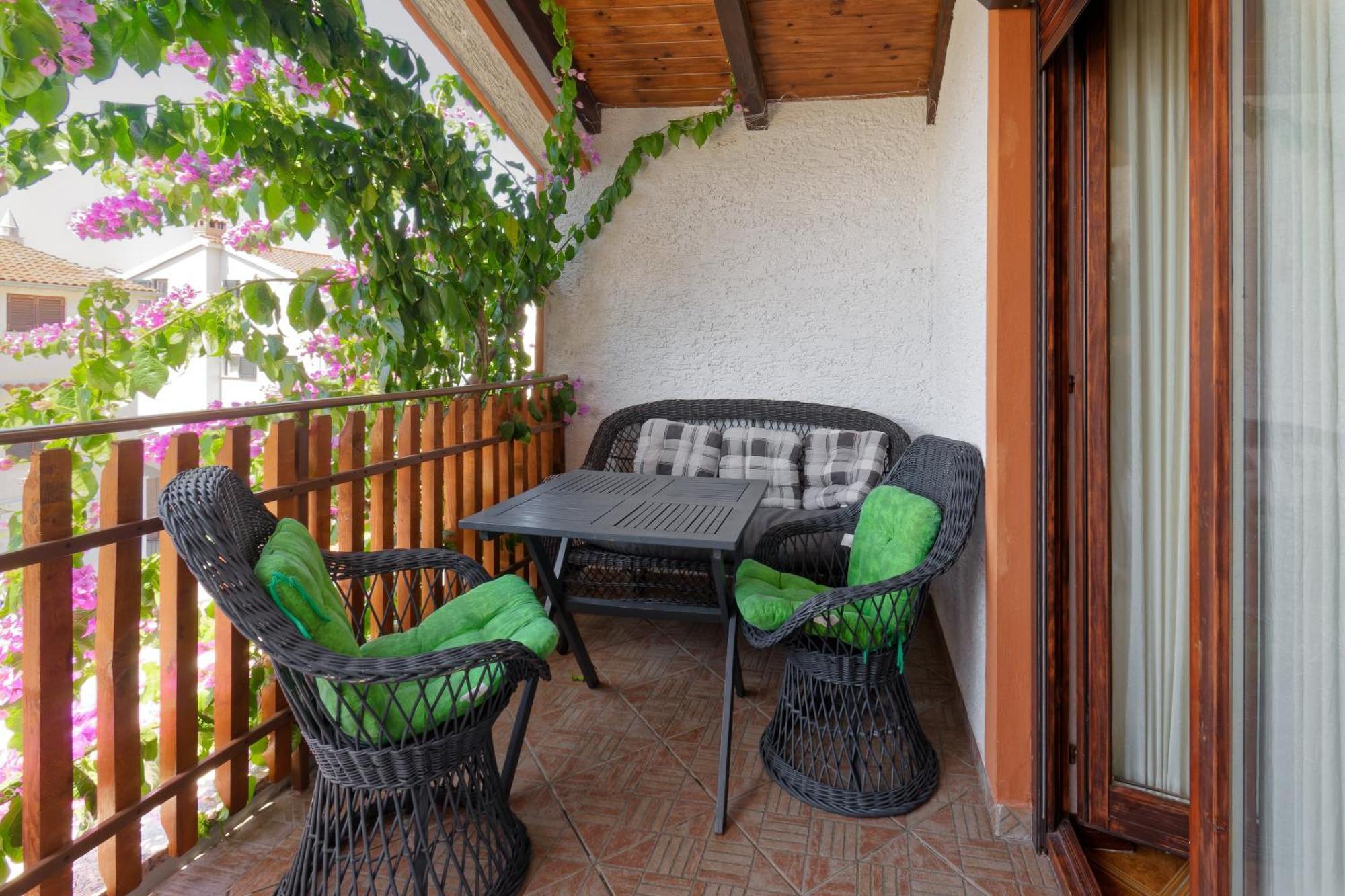 Apartment Exotica By Rent Istria