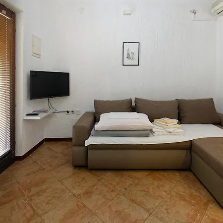 Apartments Exotica By Rent Istria Funtana Exterior photo
